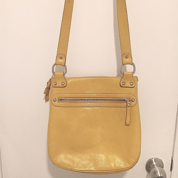 Danier Leather Mustard Yellow Crossbody Purse - Picture 5 of 5